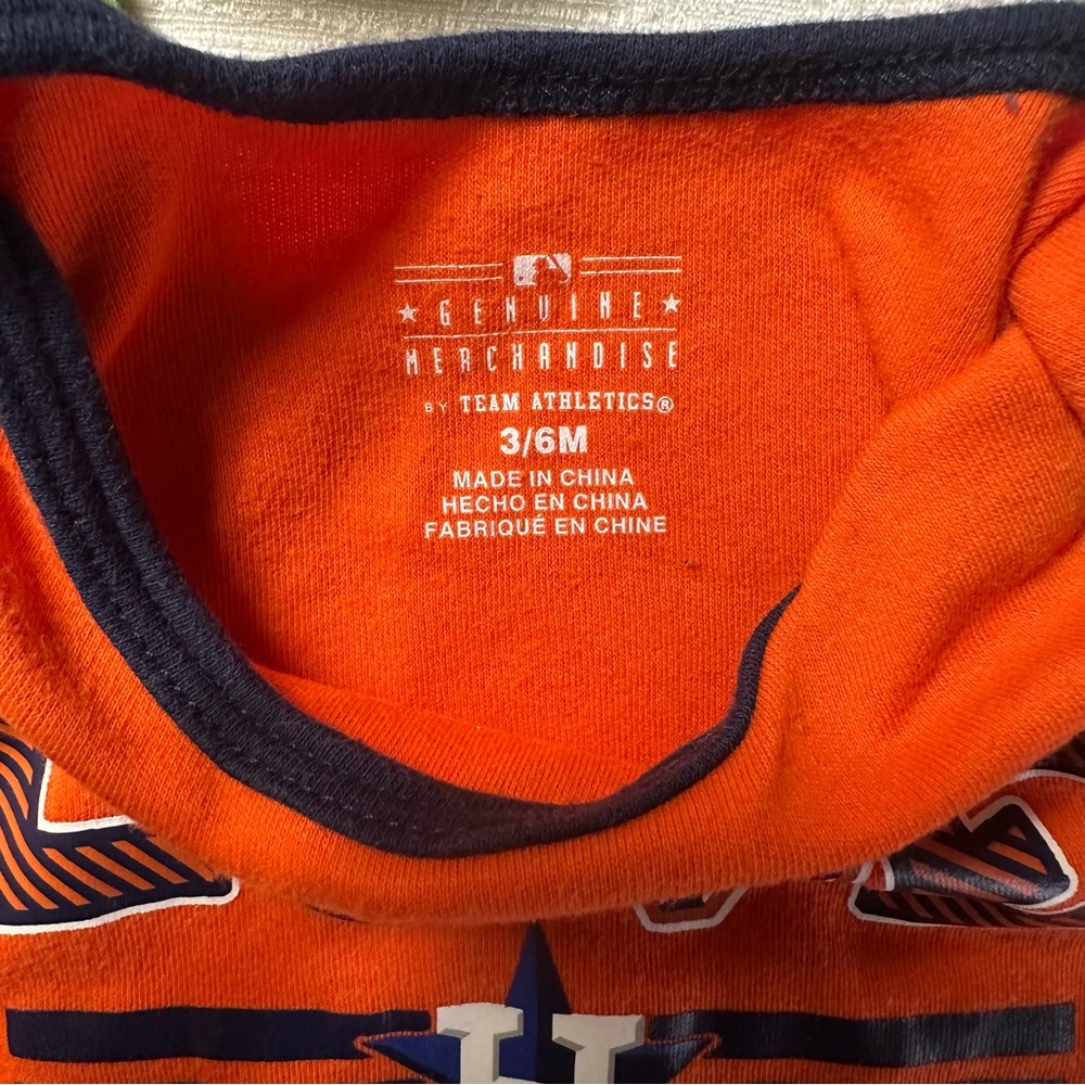 Genuine Merchandise Houston Astros Orange Baby Girl Onesie 3/6 Months - Picture 3 of 7